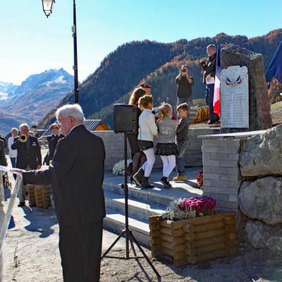 Inauguration Monument aux morts Albanne