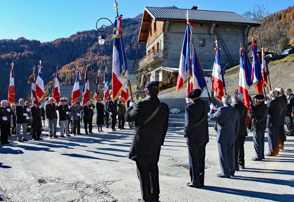 Inauguration Monument aux morts Albanne