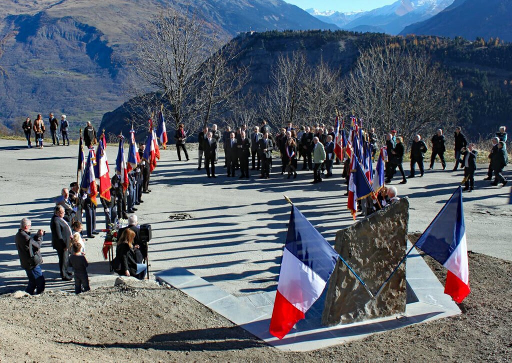 Inauguration Monument aux morts Albanne